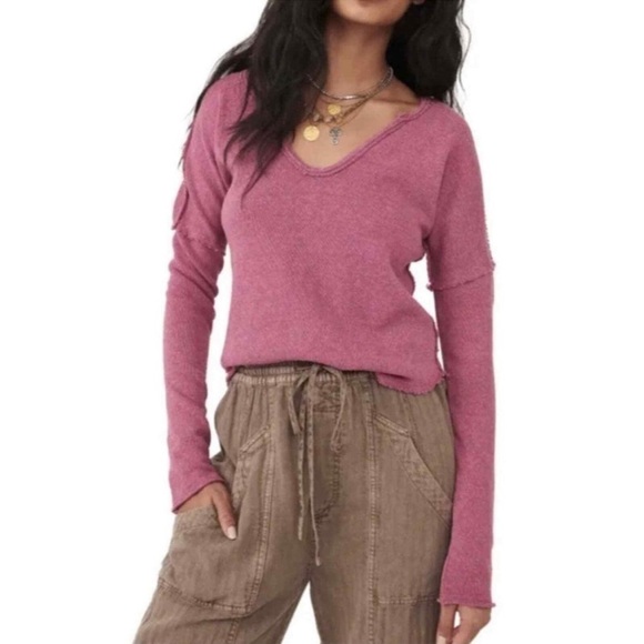 Free People long sleeve sweater - Picture 1 of 5